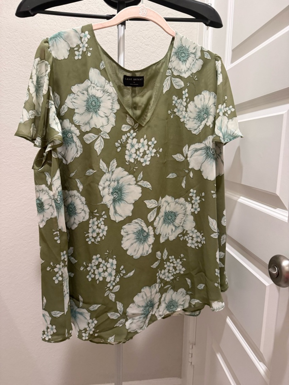Lane Bryant Olive Floral V-Neck Flutter Sleeve Blouse